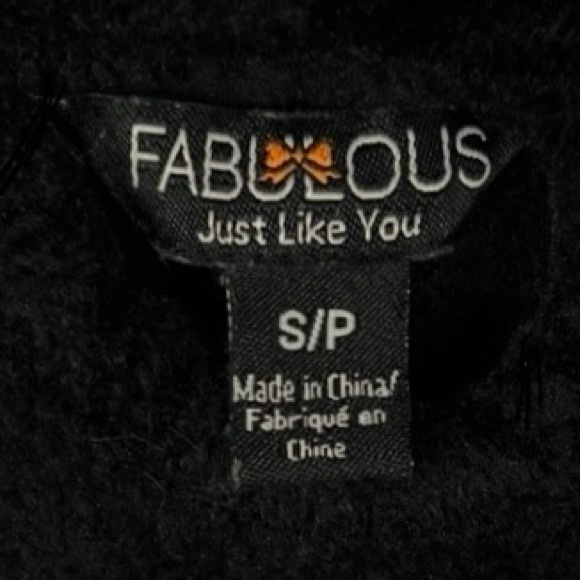 Fabulous Women's Black “Hocus Pocus” Halloween Robe - Picture 3 of 5